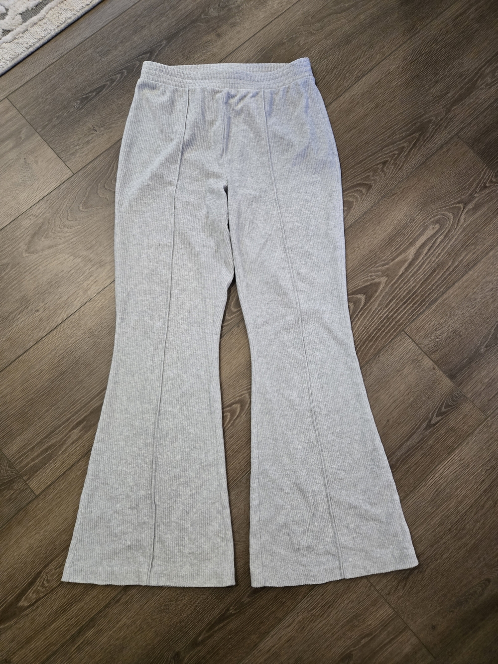 aerie Light Gray Ribbed Flare Pants